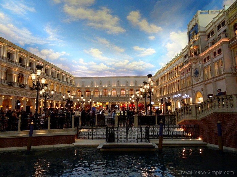 3 week southwest US road trip itinerary Las Vegas